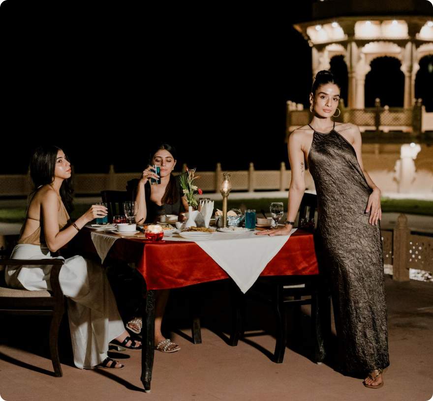 gorgeous-indian-bride-with-covered-head 16 (1)